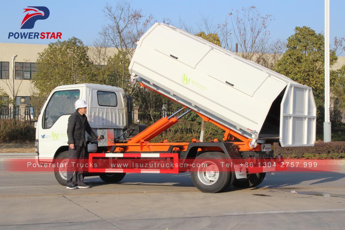 Isuzu container removable Hooklift garbage truck for sale