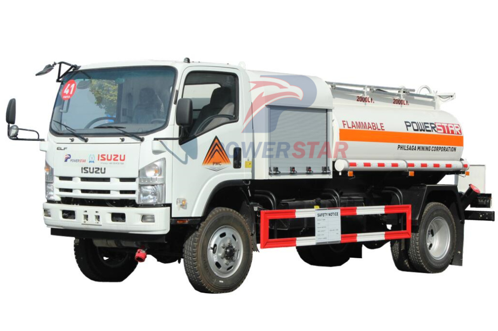 Филиппины Isuzu NPR/700P 4X4 4000L AWD Внедорожные топливозаправщики Автоцистерны для доставки масла