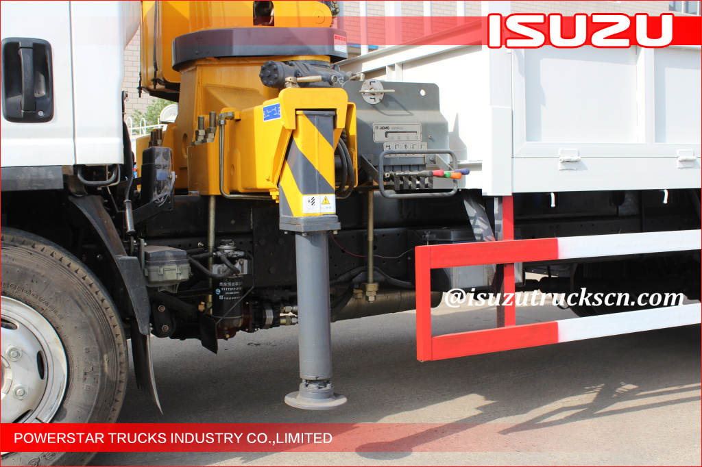 ISUZU CHASSIS with Hydraulic System Telescoping Boom Mobile Crane With 6300kg