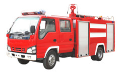 Водяной пожарный автомобиль Isuzu