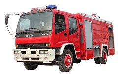 Пенный пожарный автомобиль Isuzu