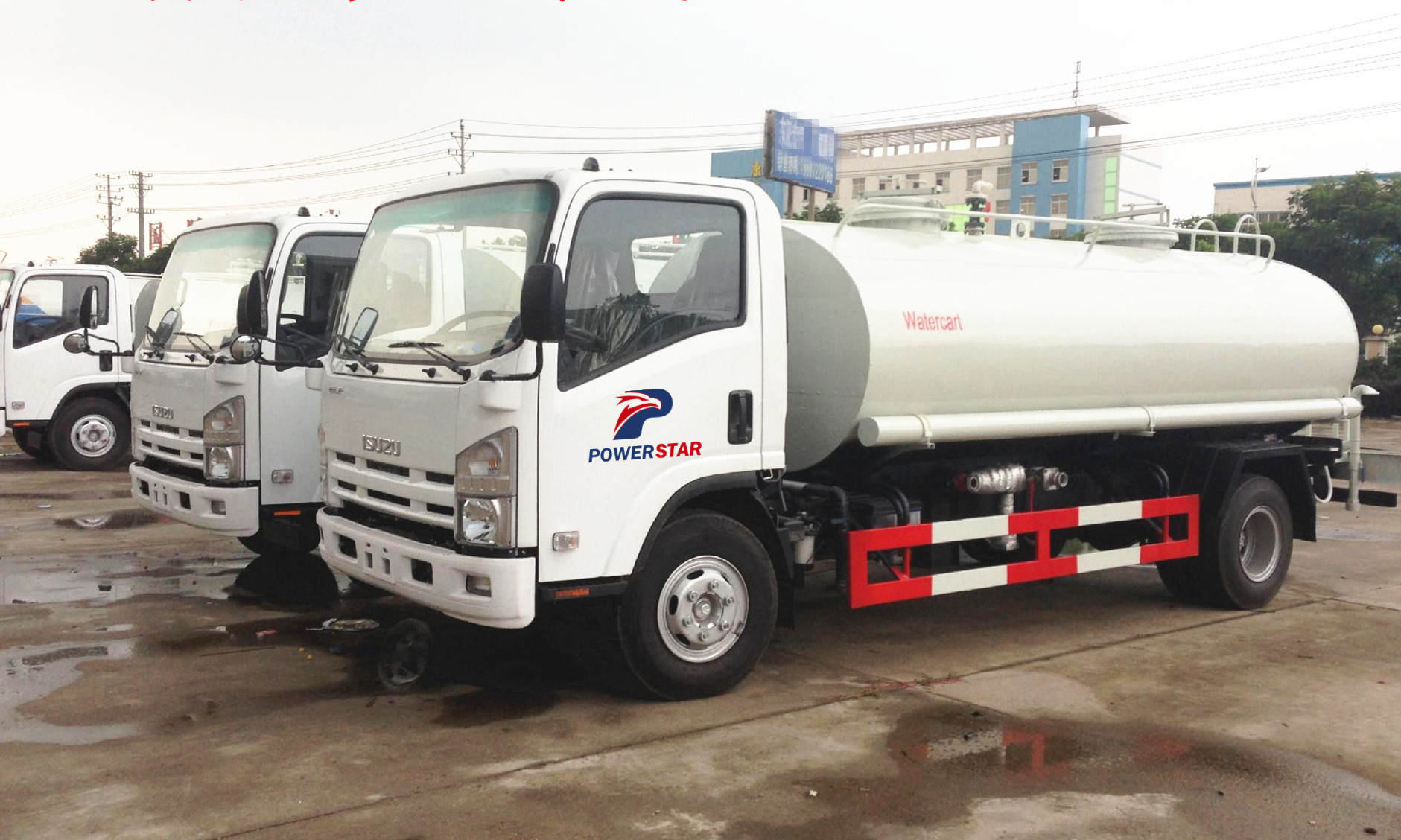 Sudan customer build Isuzu water tankt trucks