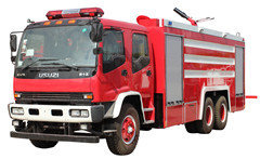 городская пожарная машина isuzu
