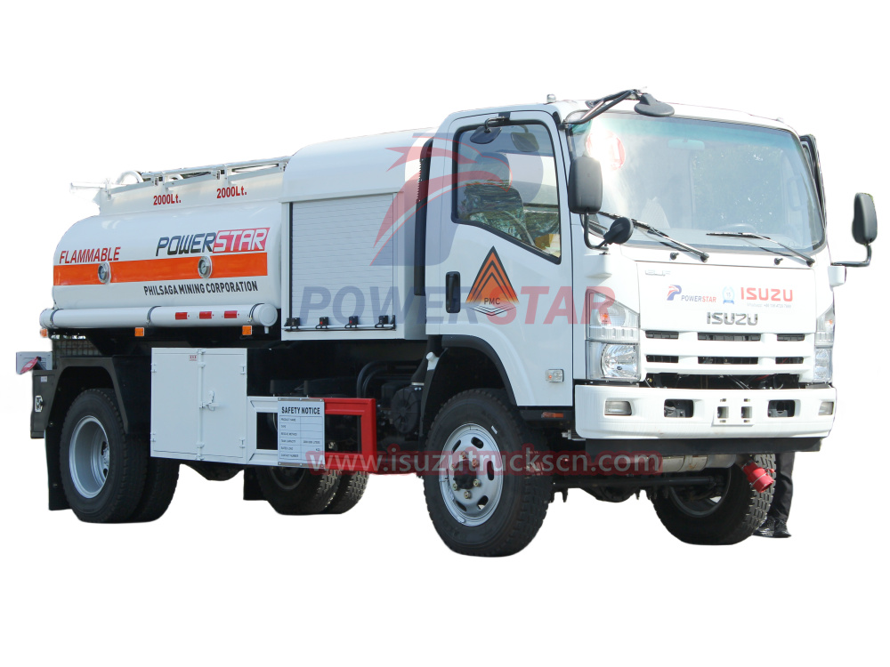 Полноприводные грузовики Isuzu для перевозки нефти