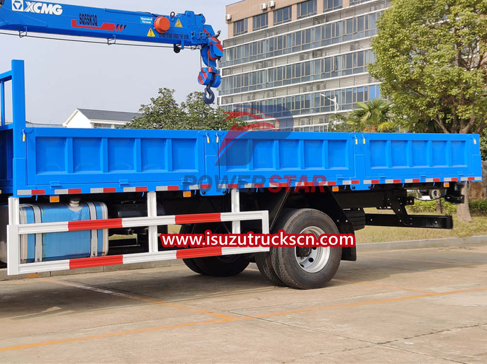 Новый стреловой кран б/у на грузовик Isuzu FVR 4x4 Cargo Truck