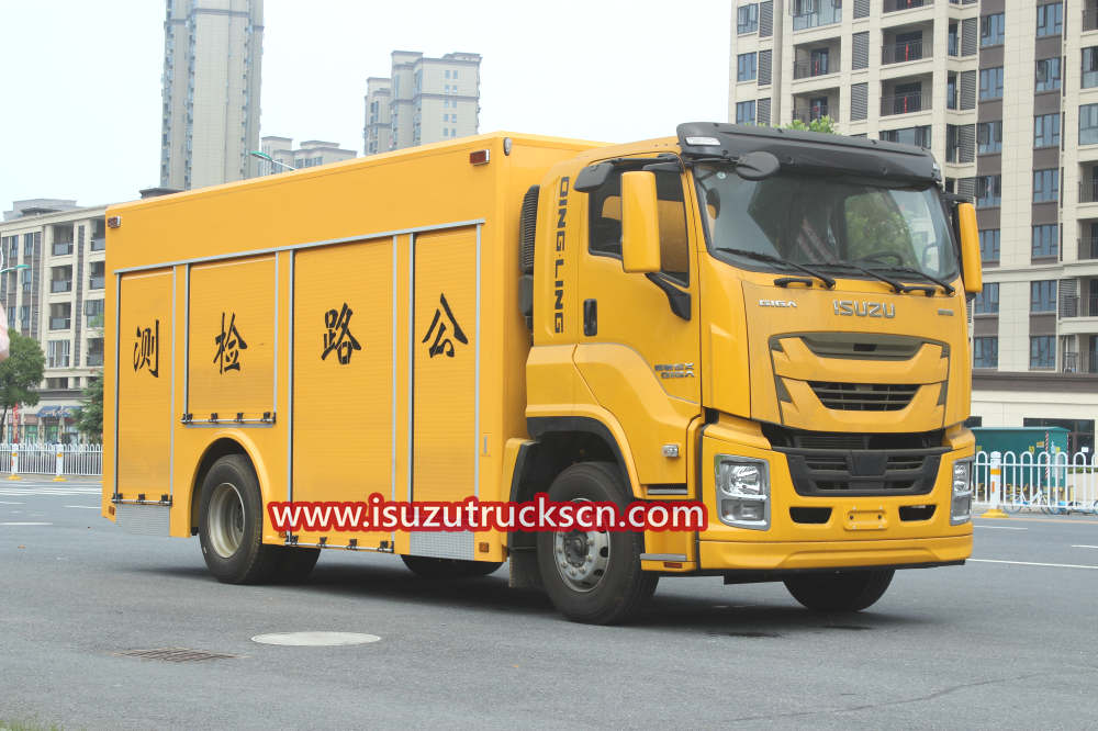 Isuzu Giga Дорожный инспекционный грузовик