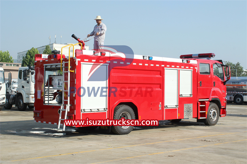 пожарная машина isuzu giga
