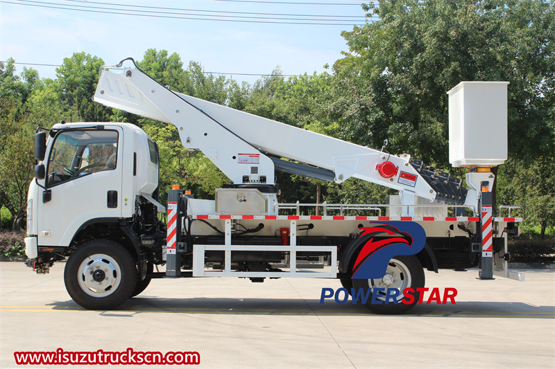 Isuzu NPR 4x4 aerial platform truck