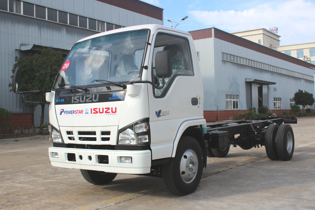 Brand new Japan Isuzu 600P NPR NKR cabin chassis truck for sale 