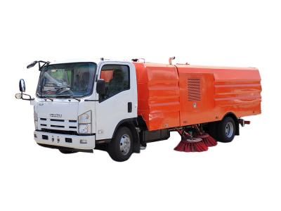 Isuzu NPR road vacuum cleaner truck for sale