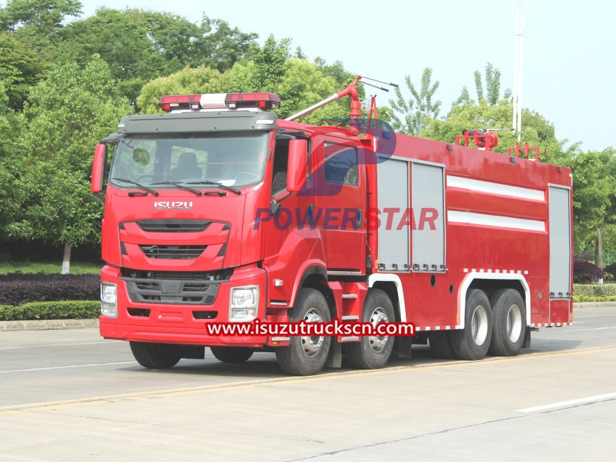 Правительство Конго закупило тяжелый сухой порошковый грузовик Isuzu Giga
    